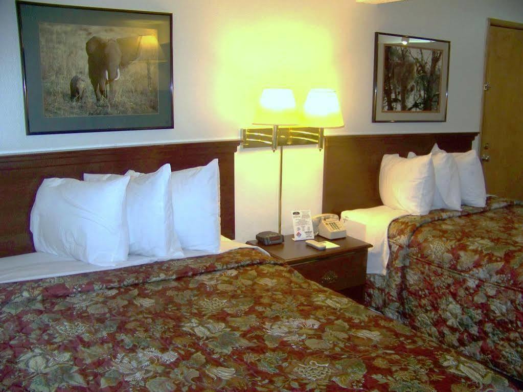 Knights Inn Еванстън Екстериор снимка