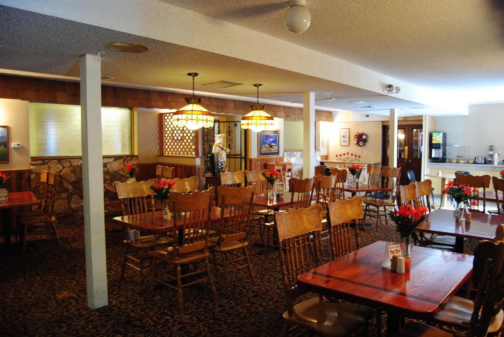 Knights Inn Еванстън Екстериор снимка